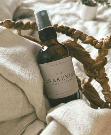 Awakening Room + Linen Mist - Alchemist + Co