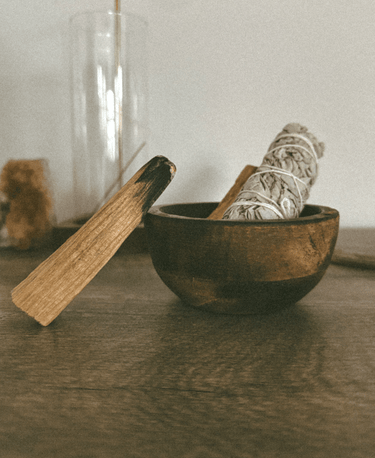 The Ritual Smoke Set – Palo Santo + Sage - Alchemist + Co