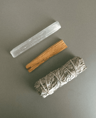 The Ritual Smoke Set – Palo Santo, Sage + Selenite - Alchemist + Co