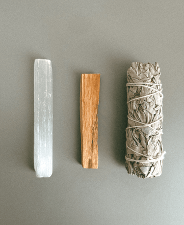 The Ritual Smoke Set – Palo Santo, Sage + Selenite - Alchemist + Co