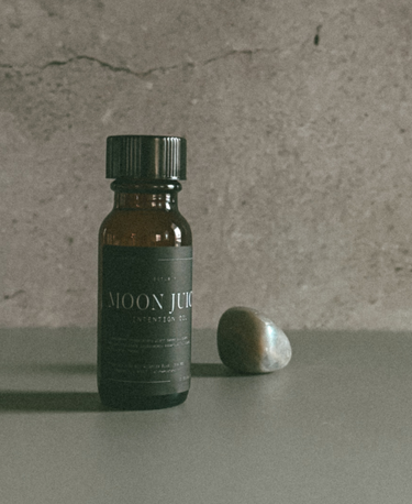 Moon Juice Oil